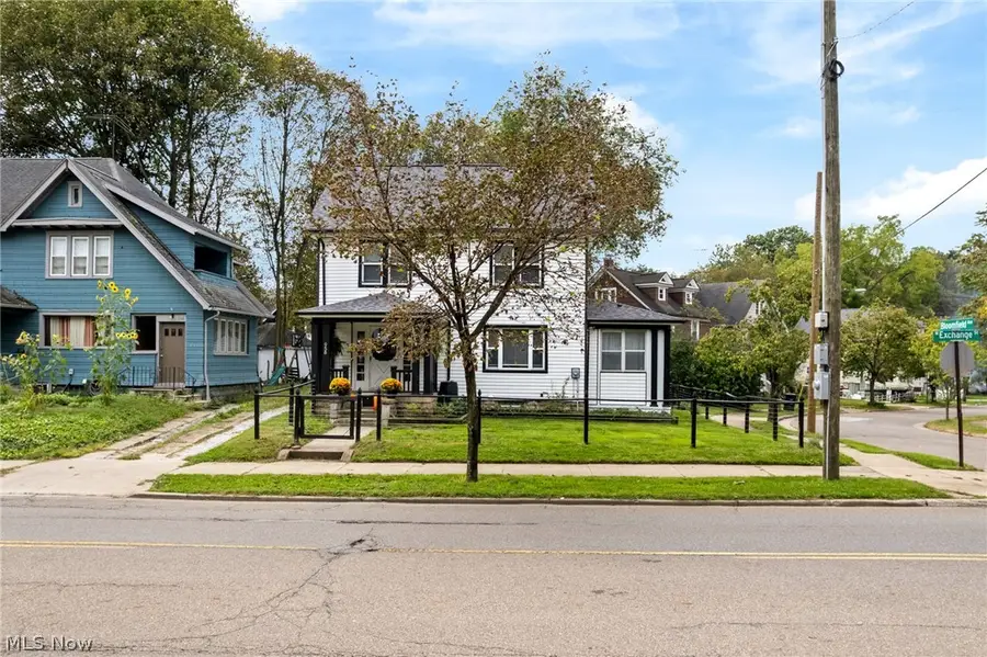 958 W Exchange Street, Akron, OH 44302 - #2