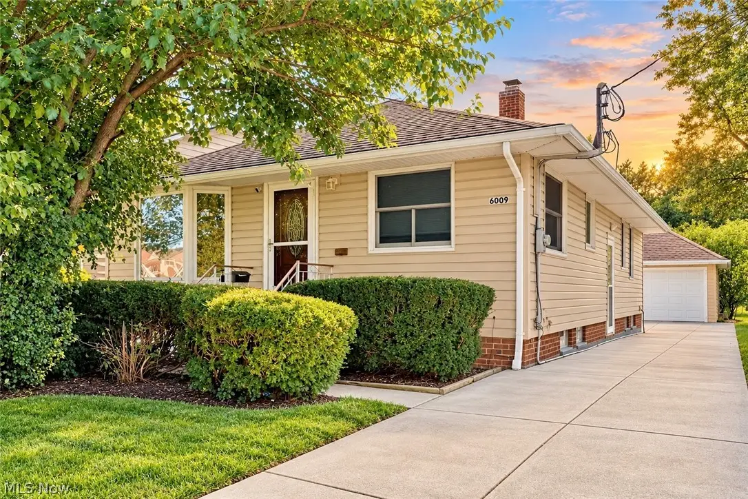 6009 Biddulph Road, Brooklyn, OH 44144 - #1