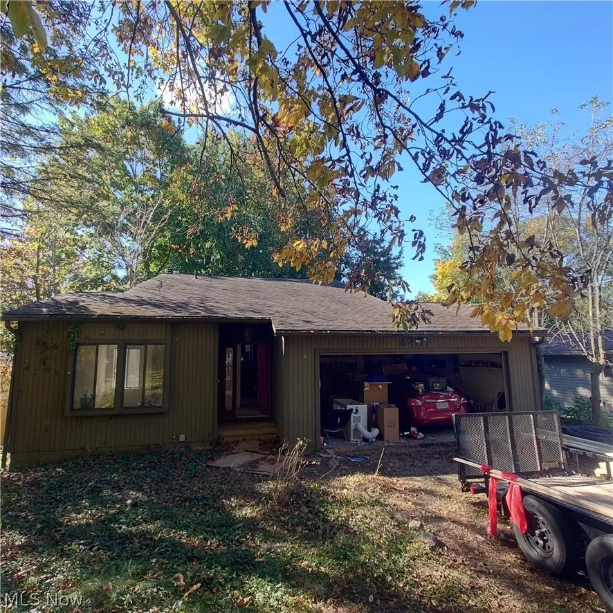 6407 Woodmoor Nw Avenue, Canton, OH 44718 - #1