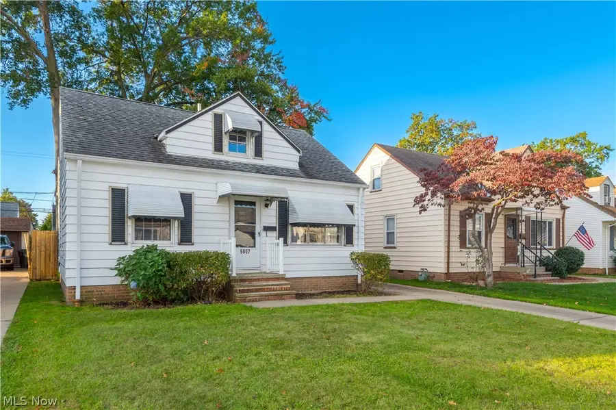 5607 Morningside Drive, Parma, OH 44129 - #3