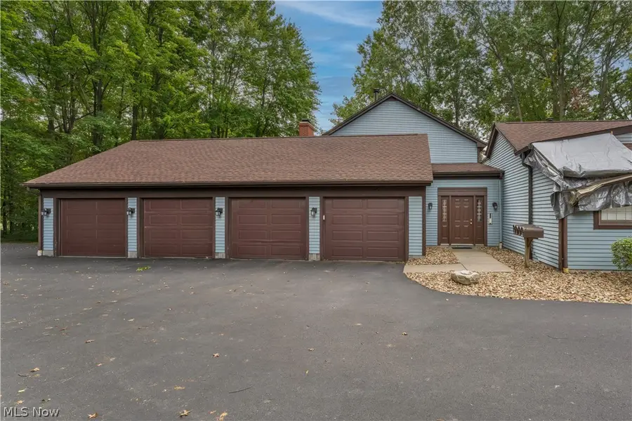 221 Talsman Drive, Canfield, OH 44406 - #2