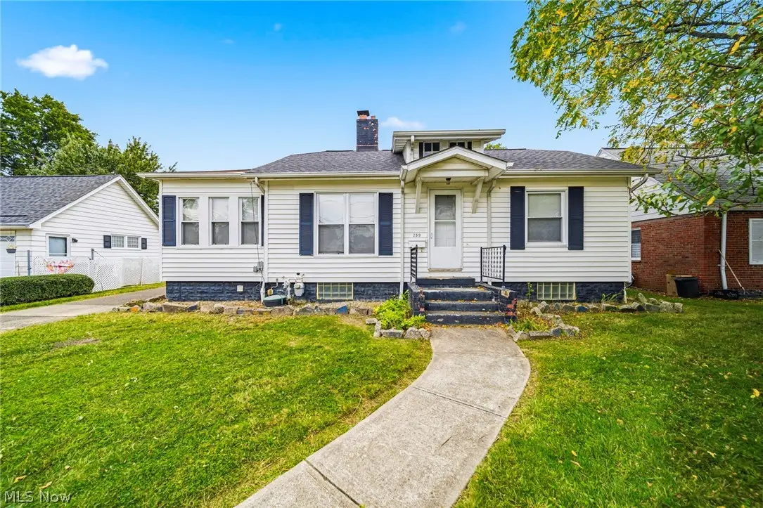 259 E 324th Street, Willowick, OH 44095 - #1