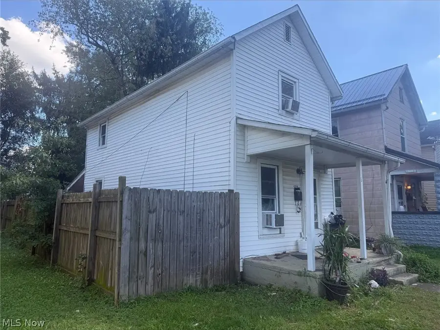 522 S 10th Street, Coshocton, OH 43812 - #3