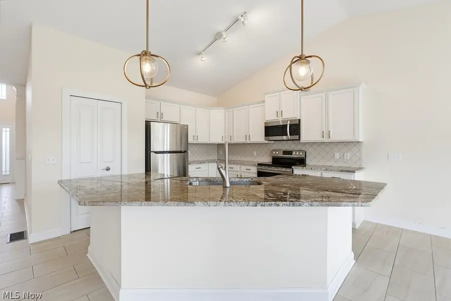 22311 Oxbow Path, Strongsville, OH 44149 - #3
