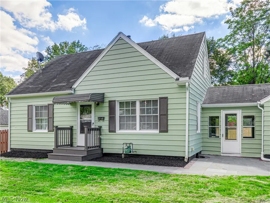 1064 Ray Street, Akron, OH 44306 - #2