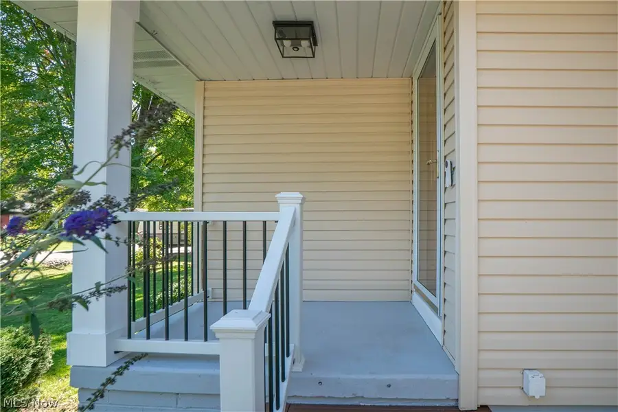 13351 Parkview Nw Avenue, Uniontown, OH 44685 - #3