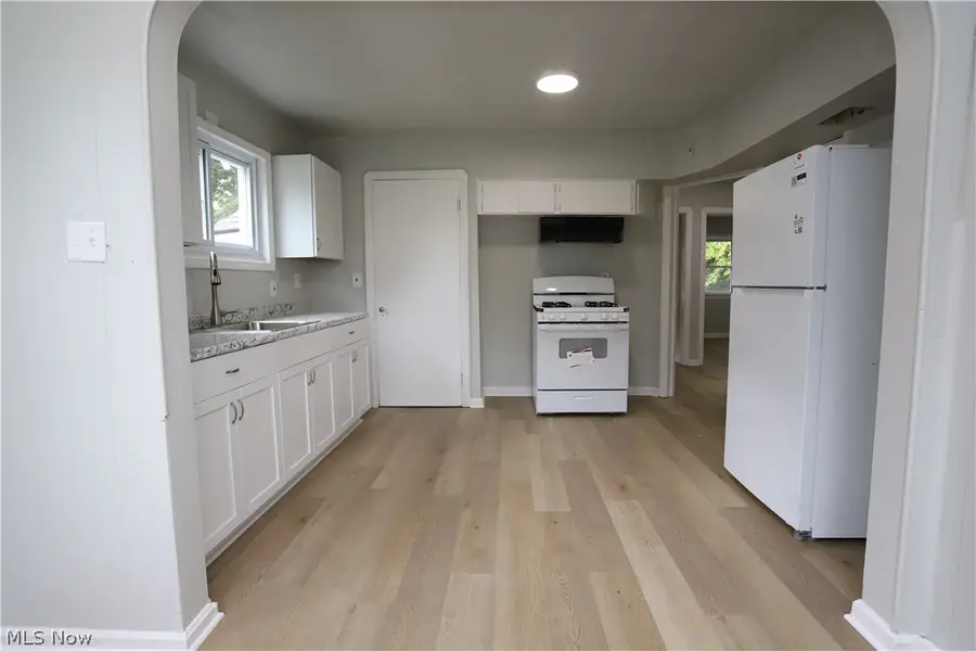 10502 Park Heights Road, Cleveland, OH 44104 - #3