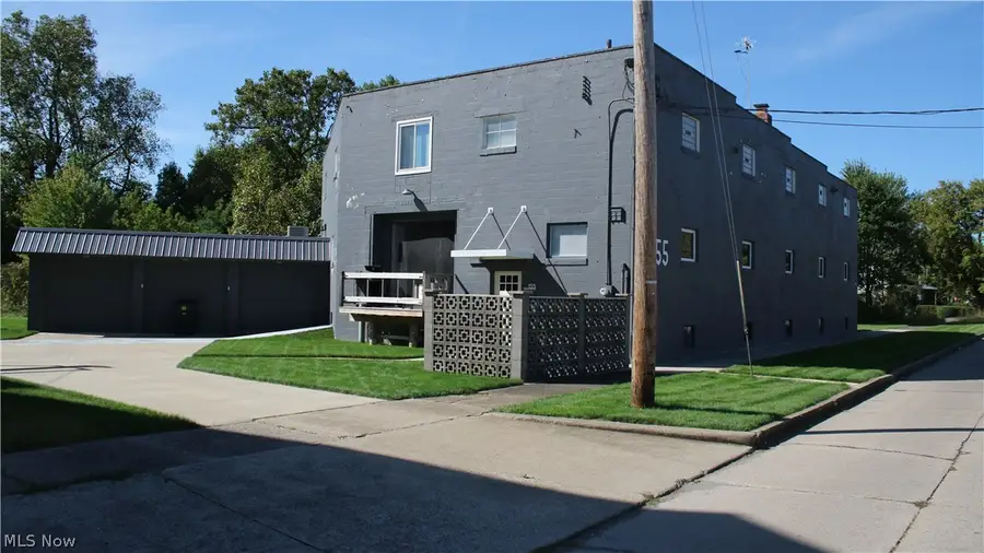 155 North Nw Street, Warren, OH 44420 - #2