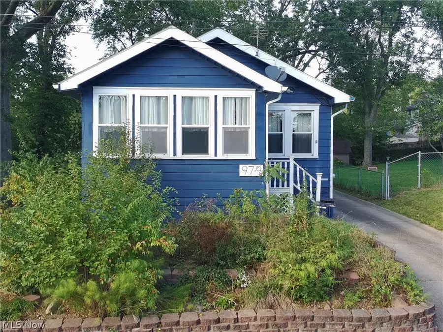 979 Iona Avenue, Akron, OH 44314 - #2