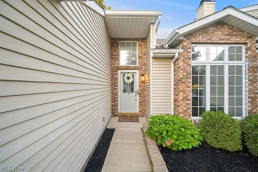 10663 Stapleton Drive, Strongsville, OH 44136 - #2