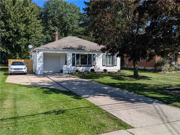 4119 Columbia Road, North Olmsted, OH 44070