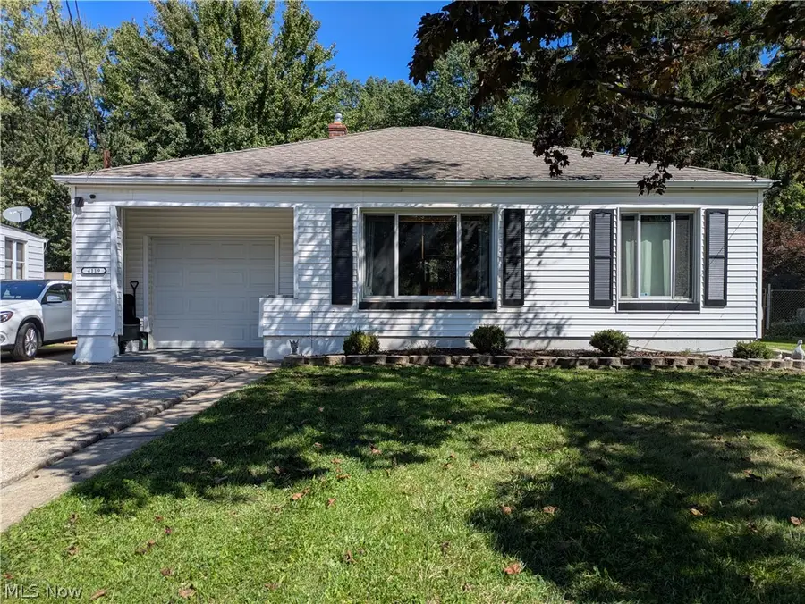 4119 Columbia Road, North Olmsted, OH 44070 - #3