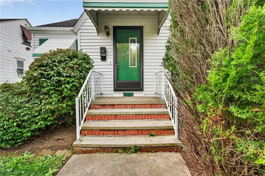 13113 Saint James Avenue, Cleveland, OH 44135 - #2