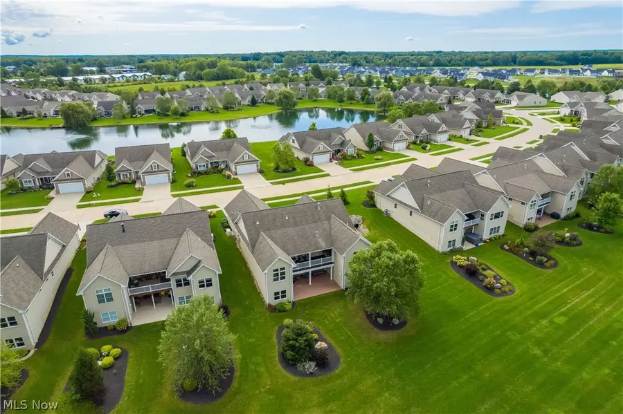 34786 N Legends Way, Grafton, OH 44044 - #2