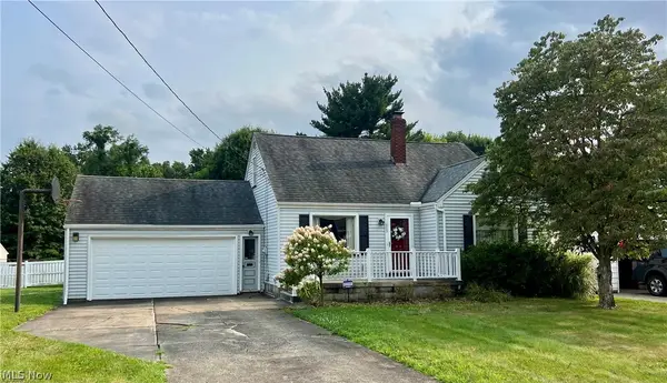 2823 Noel Drive, Youngstown, OH 44509