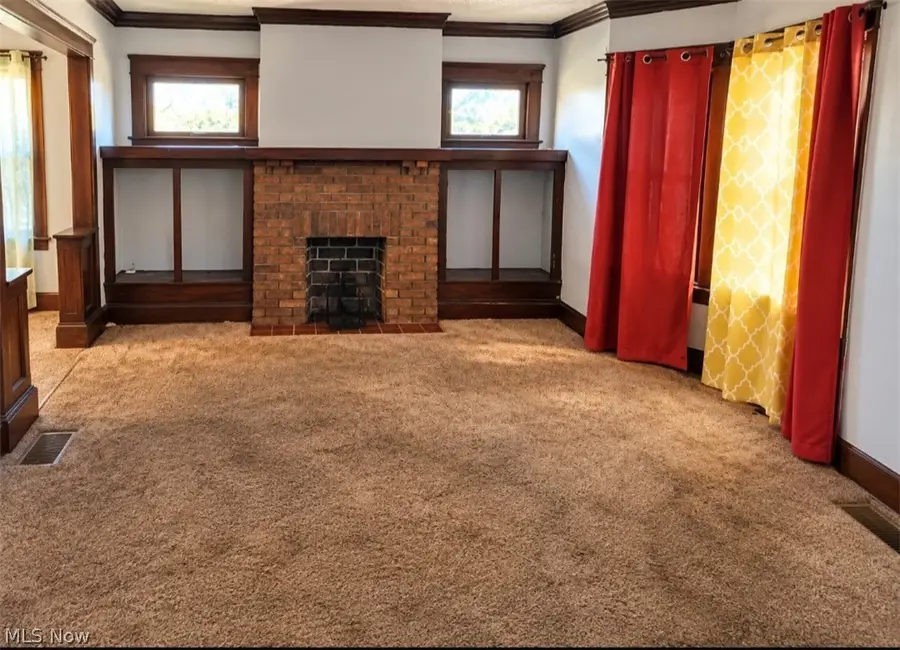 15811 Huntmere Avenue, Cleveland, OH 44110 - #3