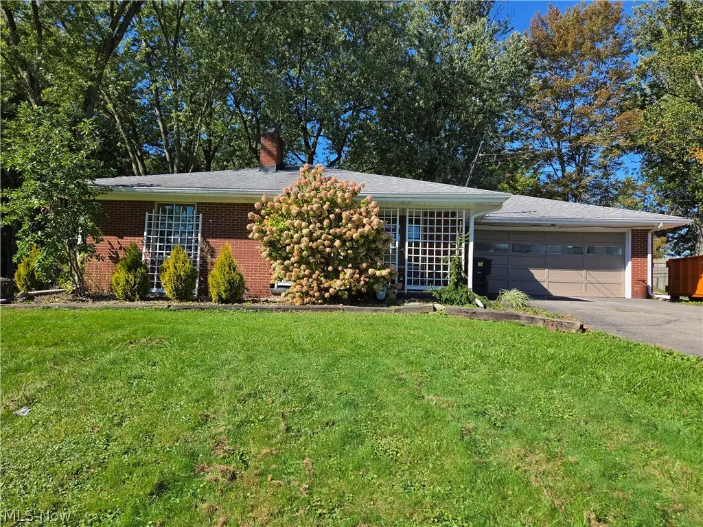 1367 North Ne Road, Warren, OH 44483 - #1