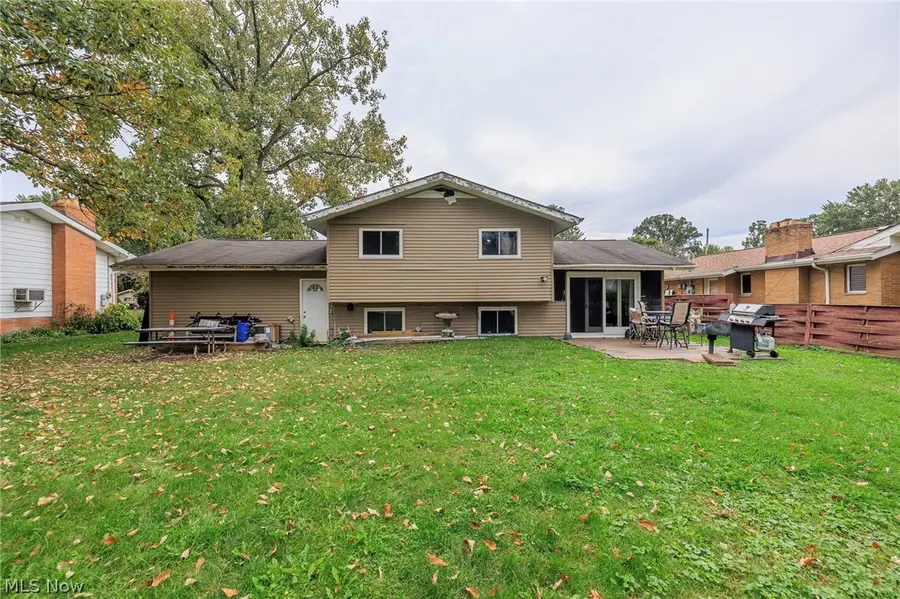 5142 E Berkshire E Drive, North Olmsted, OH 44070 - #2