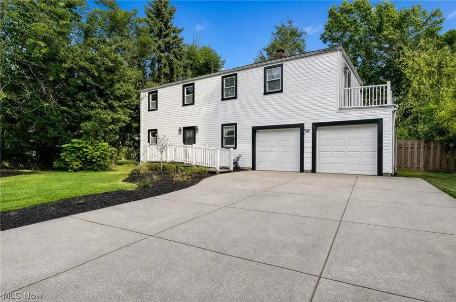 4 Owaissa Drive, Timberlake, OH 44095 - #3
