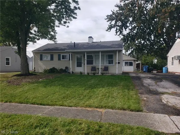 4314 Charleston Avenue, South Lorain, OH 44055