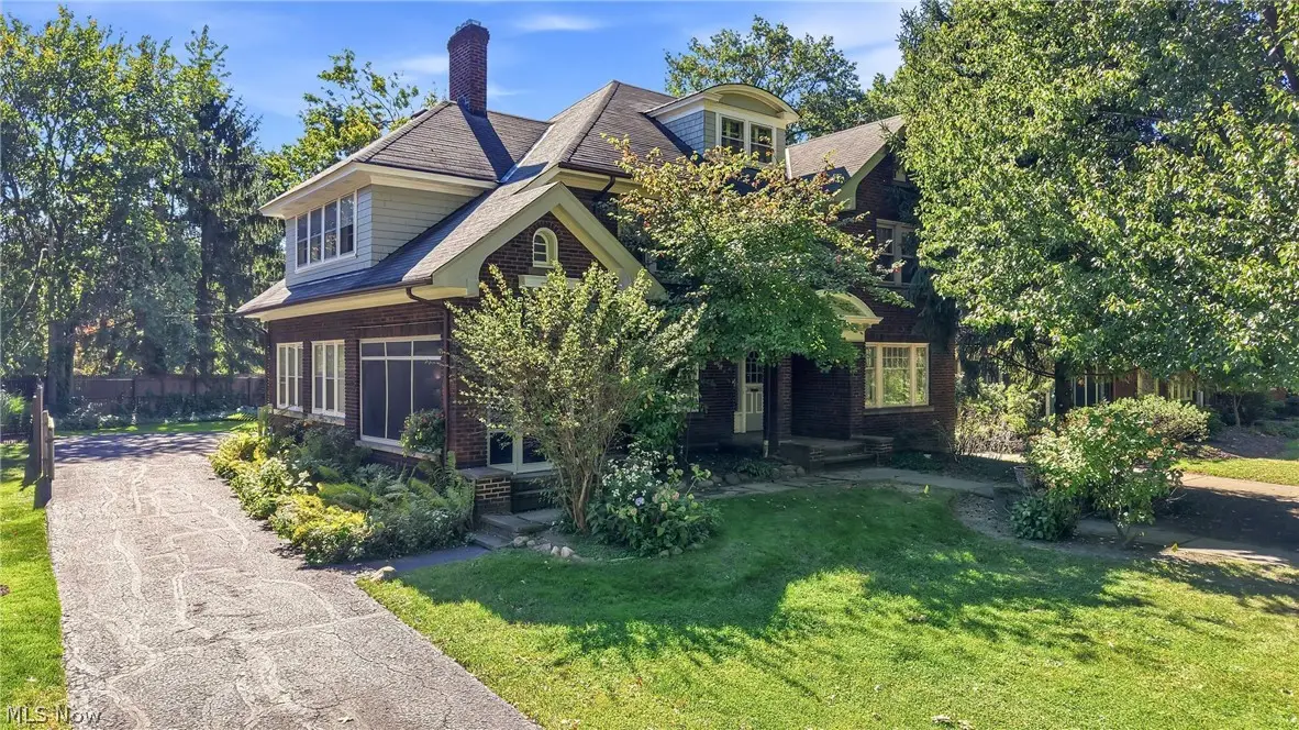 2692 Colchester Road, Cleveland Heights, OH 44106 - #1