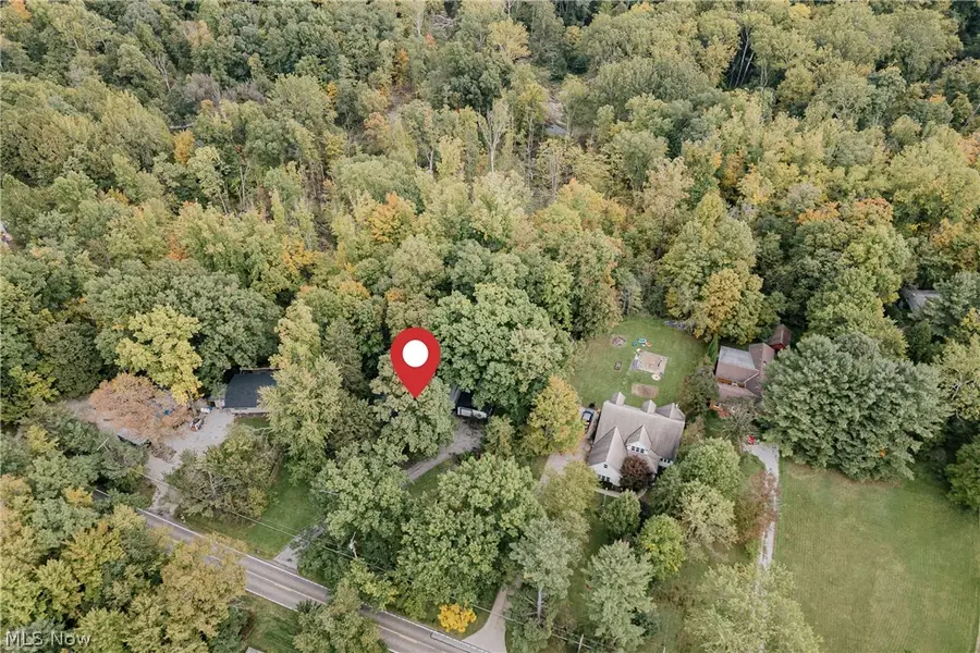 18535 Geauga Lake Road, Chagrin Falls, OH 44023 - #2