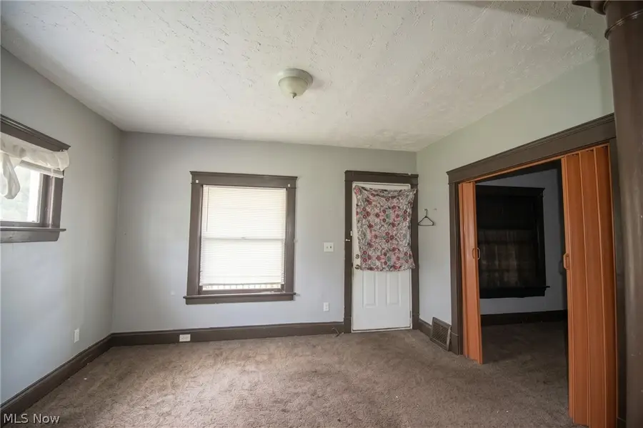 2897 E 111th Street, Cleveland, OH 44104 - #3