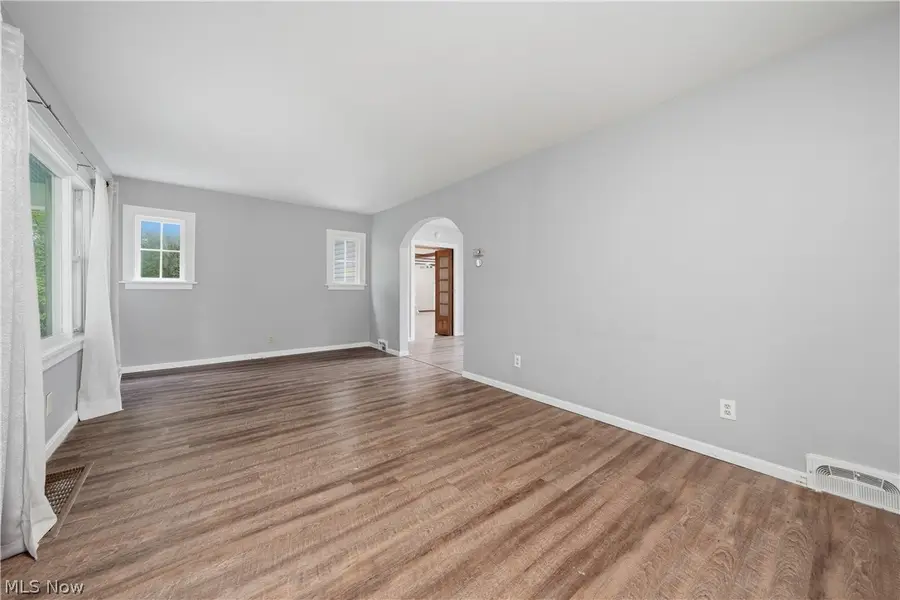 4128 Princeton Nw Avenue, Massillon, OH 44646 - #3