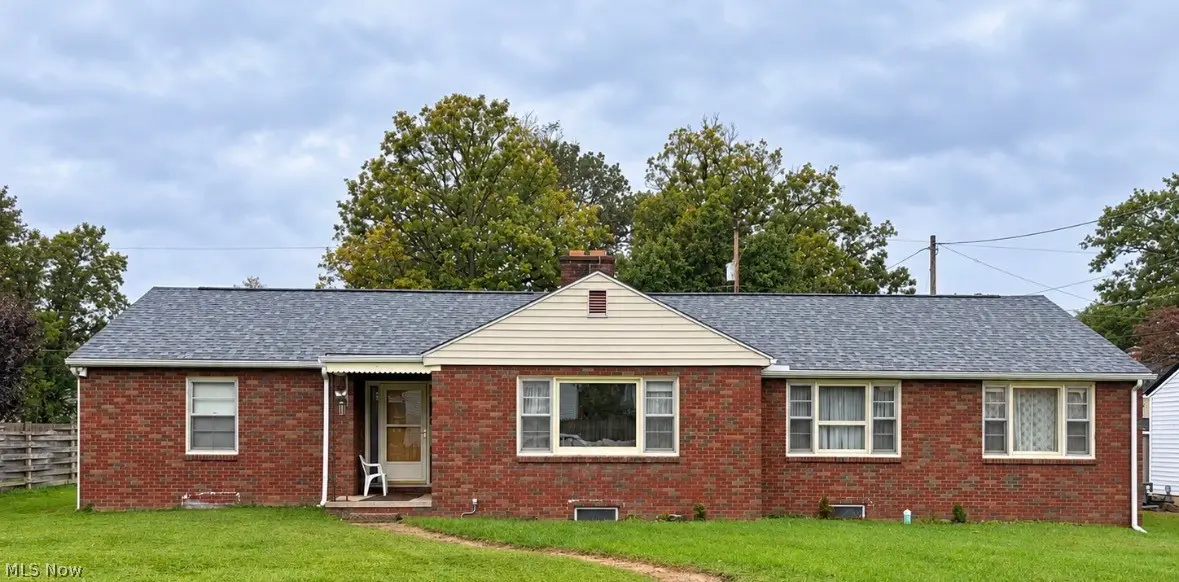 2011 Normandy Circle, Zanesville, OH 43701 - #1