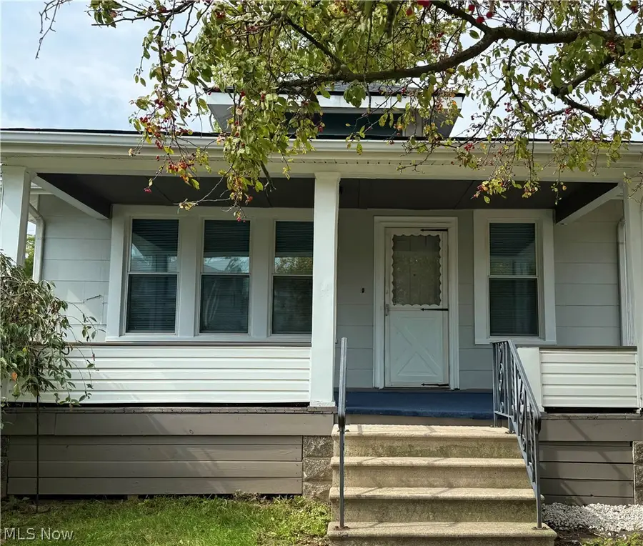 122 Bellfield Avenue, Elyria, OH 44035 - #2