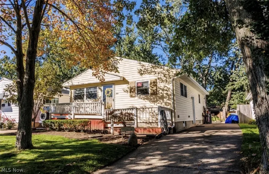 560 Baldwin Avenue, Elyria, OH 44035 - #2