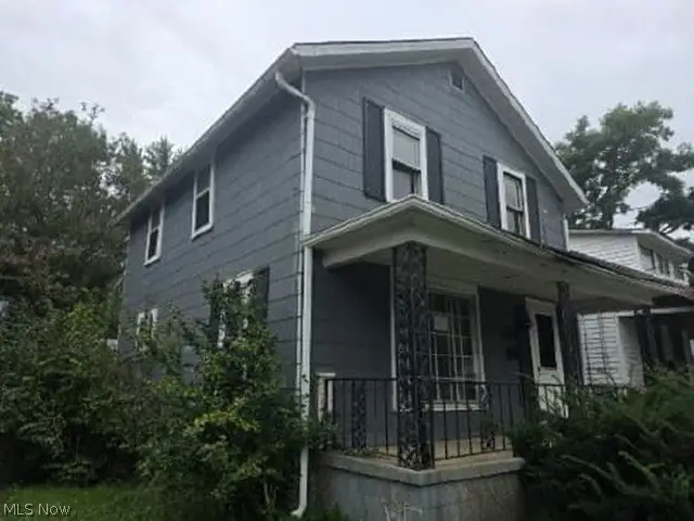 418 W 34th Street, Ashtabula, OH 44004 - #2