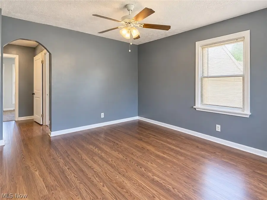 3362 E 146th Street, Cleveland, OH 44120 - #3