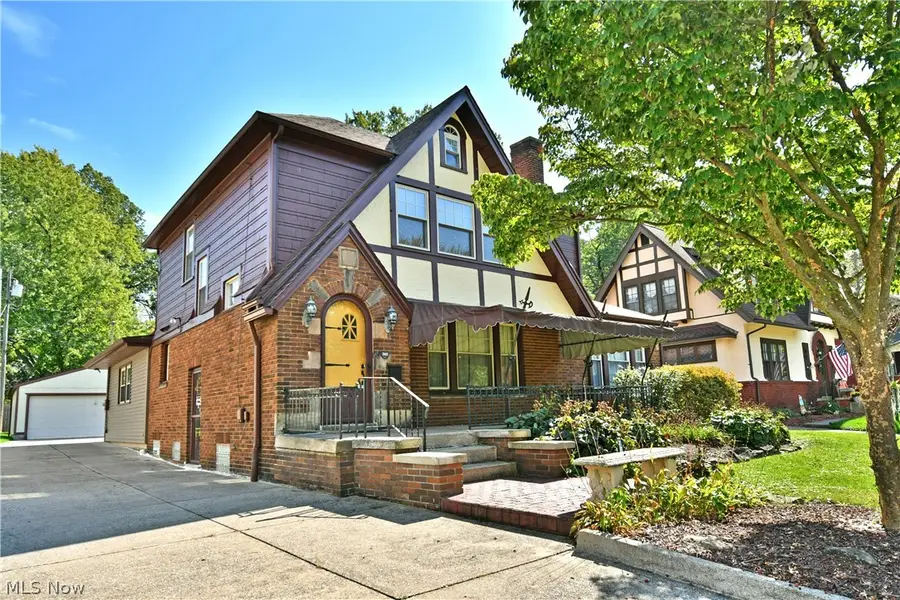 360 Fairmount Ne Avenue, Warren, OH 44483 - #2