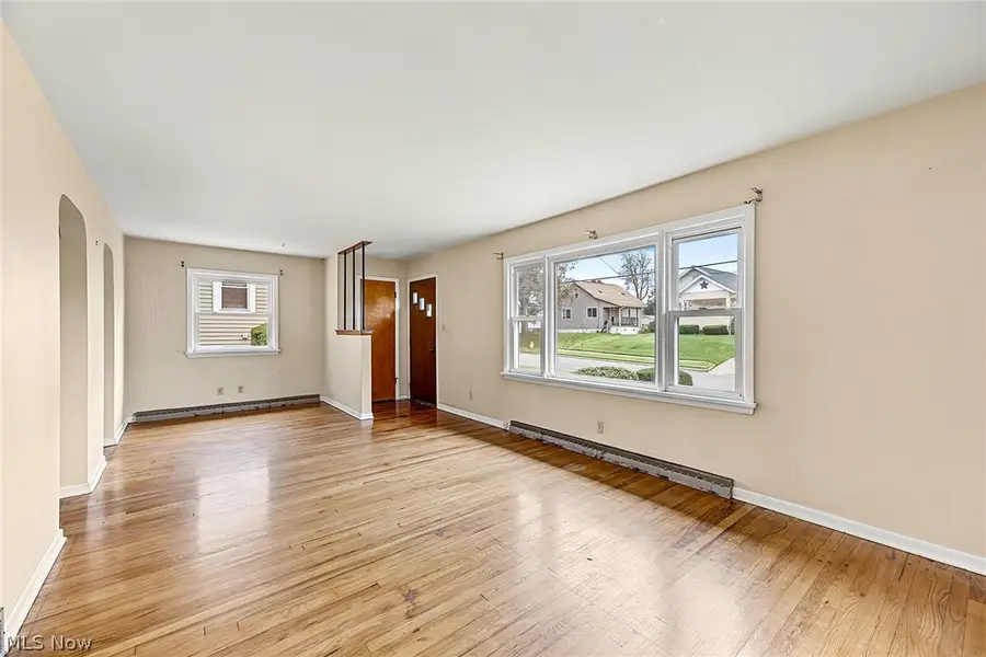 424 Tompkins Avenue, Akron, OH 44305 - #3