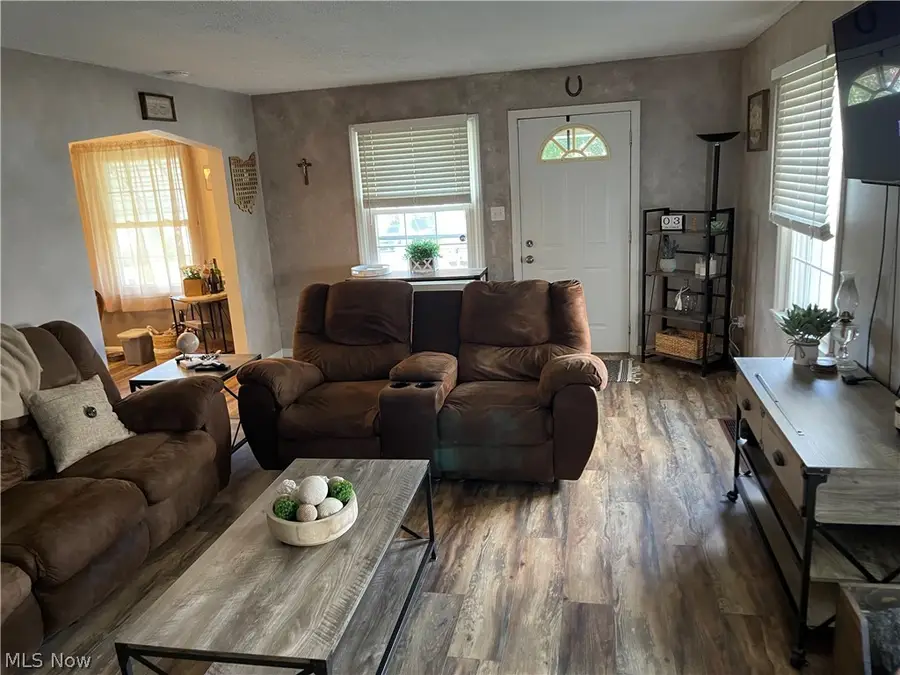 1567 Sunset Avenue, Akron, OH 44301 - #2