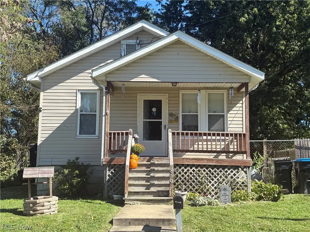 850 Cabot Drive, Zanesville, OH 43701 - #1