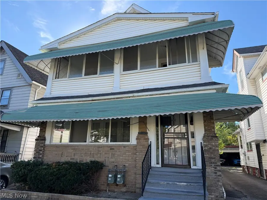 3266 E 123rd Street, Cleveland, OH 44120 - #3