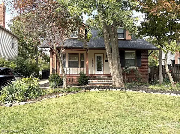 19625 Chagrin Boulevard, Shaker Heights, OH 44122