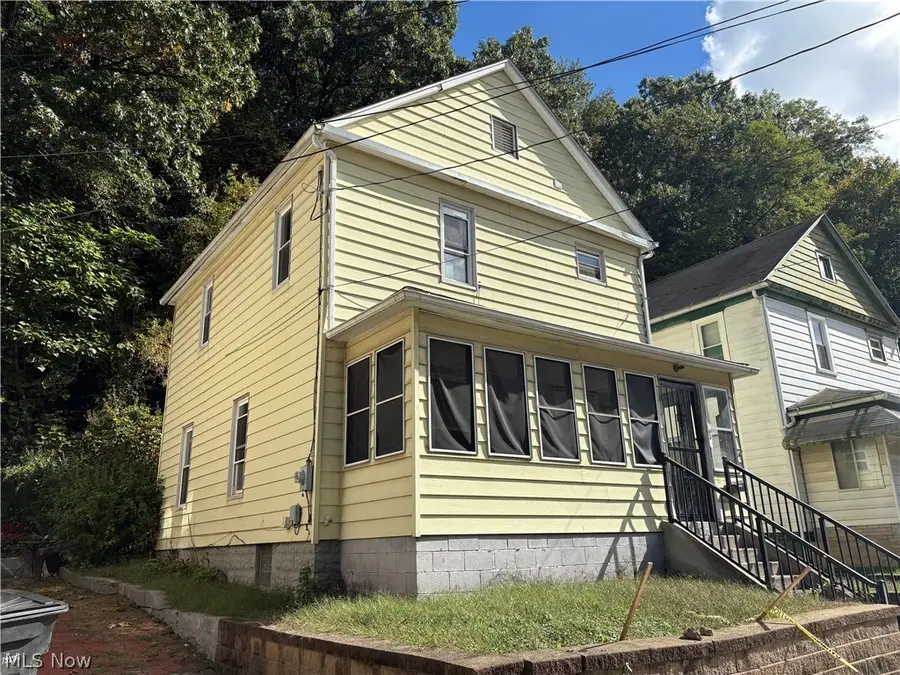 63 Rosalind Court, Akron, OH 44304 - #3