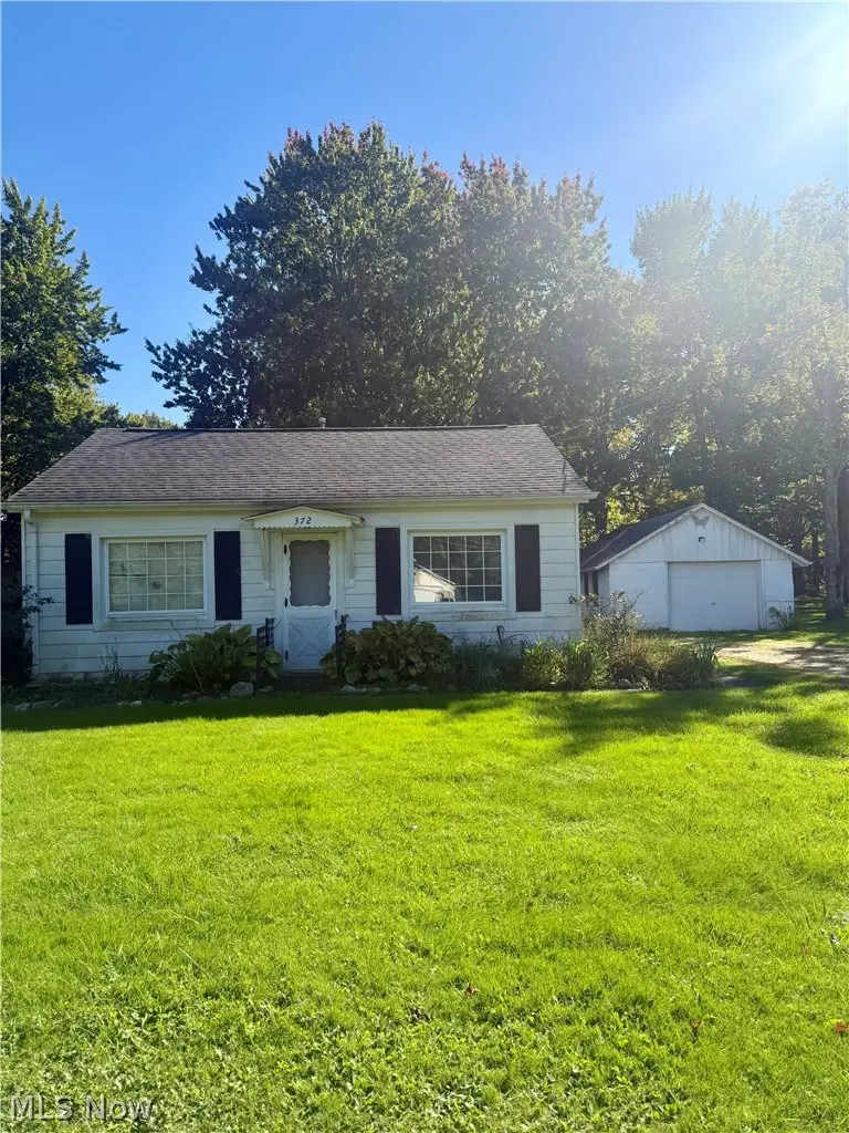 372 E Jefferson Street, Jefferson, OH 44047 - #1