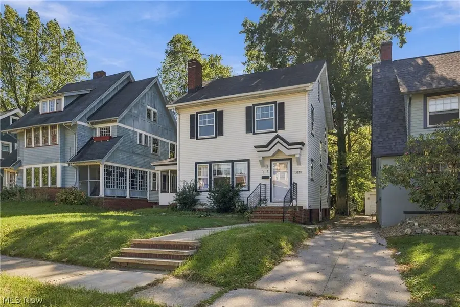 3258 Redwood Road, Cleveland Heights, OH 44118 - #3