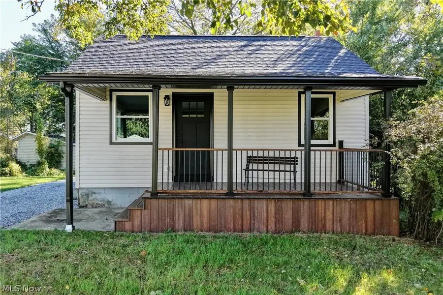 852 15th Nw Street, Massillon, OH 44647 - #2