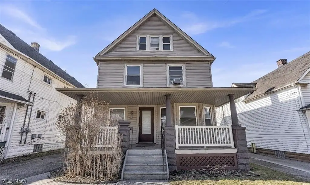 3998 E 54th Street, Newburgh Heights, OH 44105 - #1