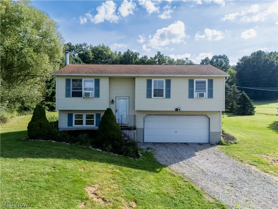 4272 S Elyria Road, Shreve, OH 44676 - #2