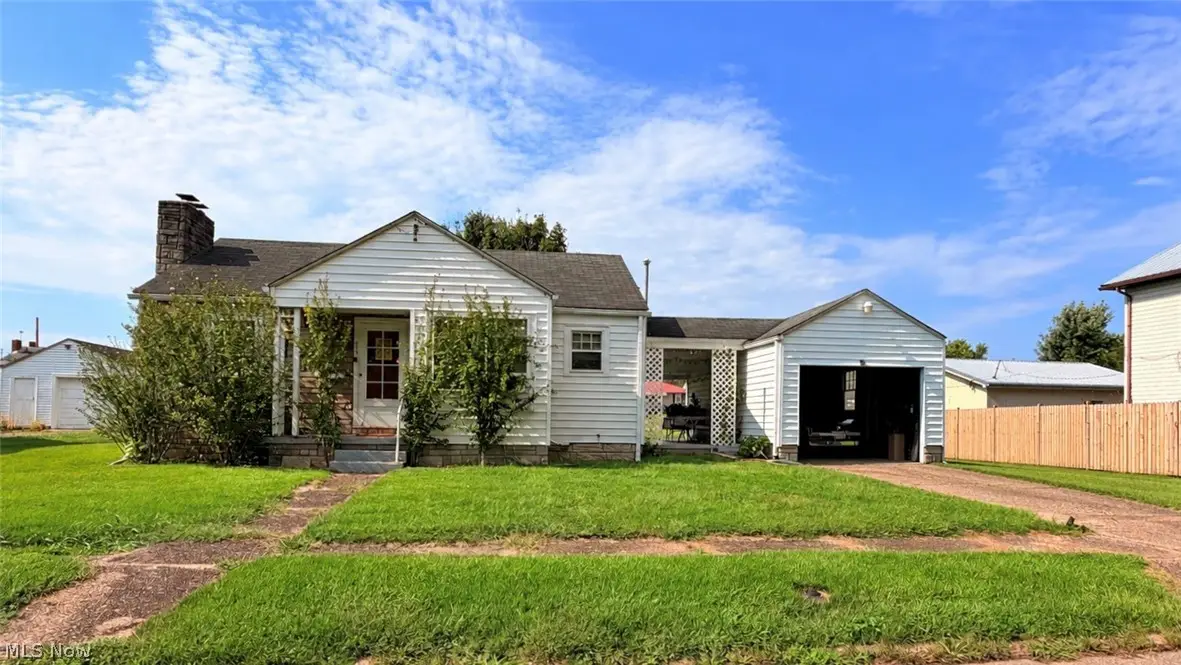 615 Lambert Street, Belpre, OH 45714 - #1