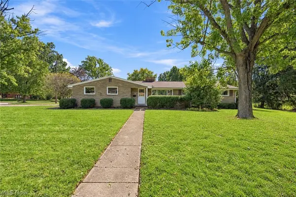 622 Summit Se Street, North Canton, OH 44720