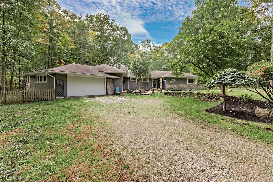 8165 Chagrin Mills Road, Chagrin Falls, OH 44022 - #2