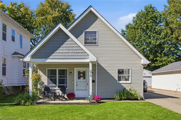 216 Longford Avenue, Elyria, OH 44035