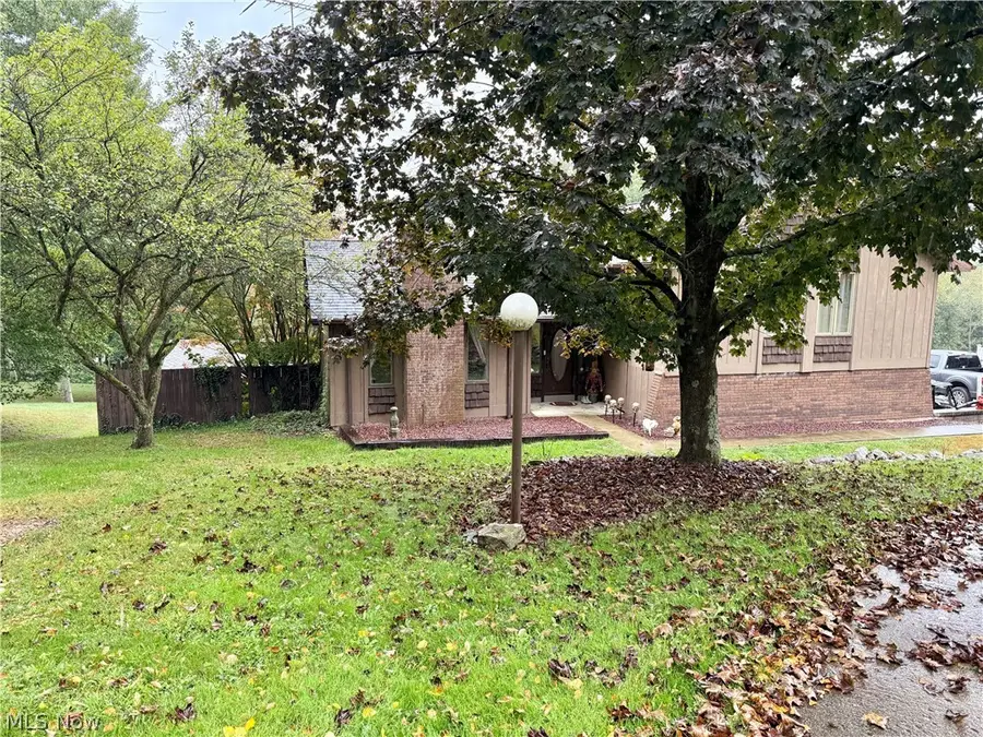 1460 Homestead Drive, East Liverpool, OH 43920 - #2